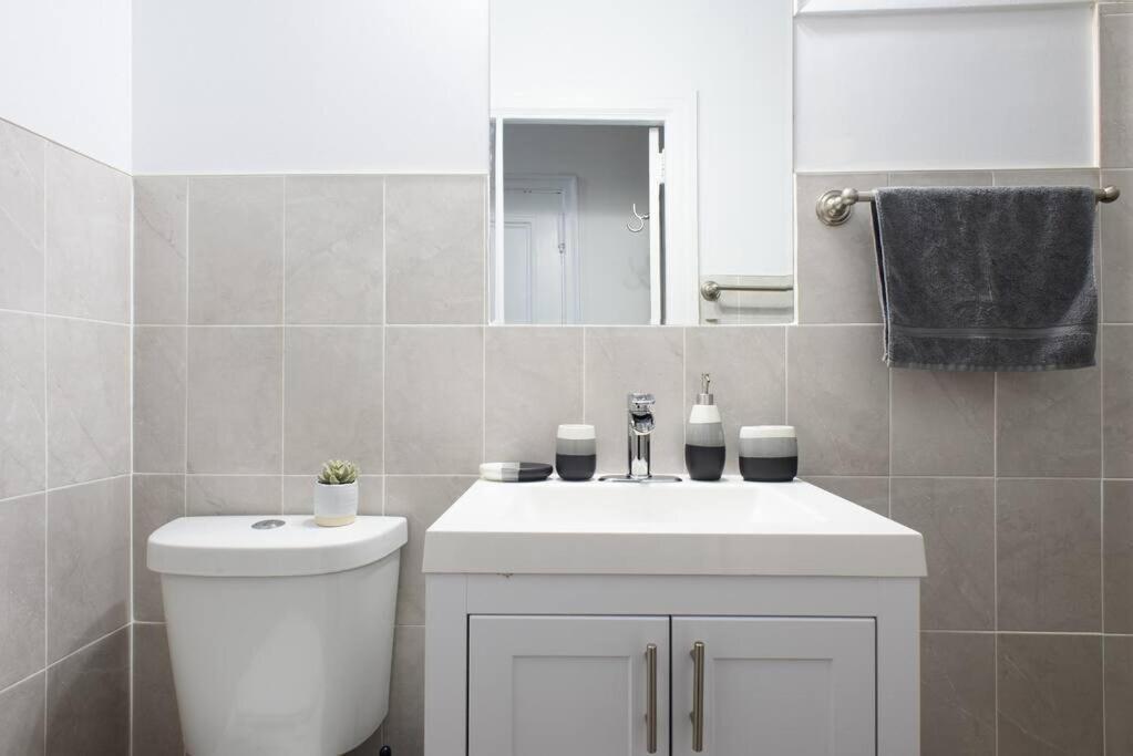 1567-1a New 2br Prime Upper East W&d * New York