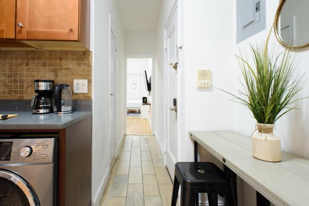 Apartment 1567-1a New 2br Prime Upper East W&d *