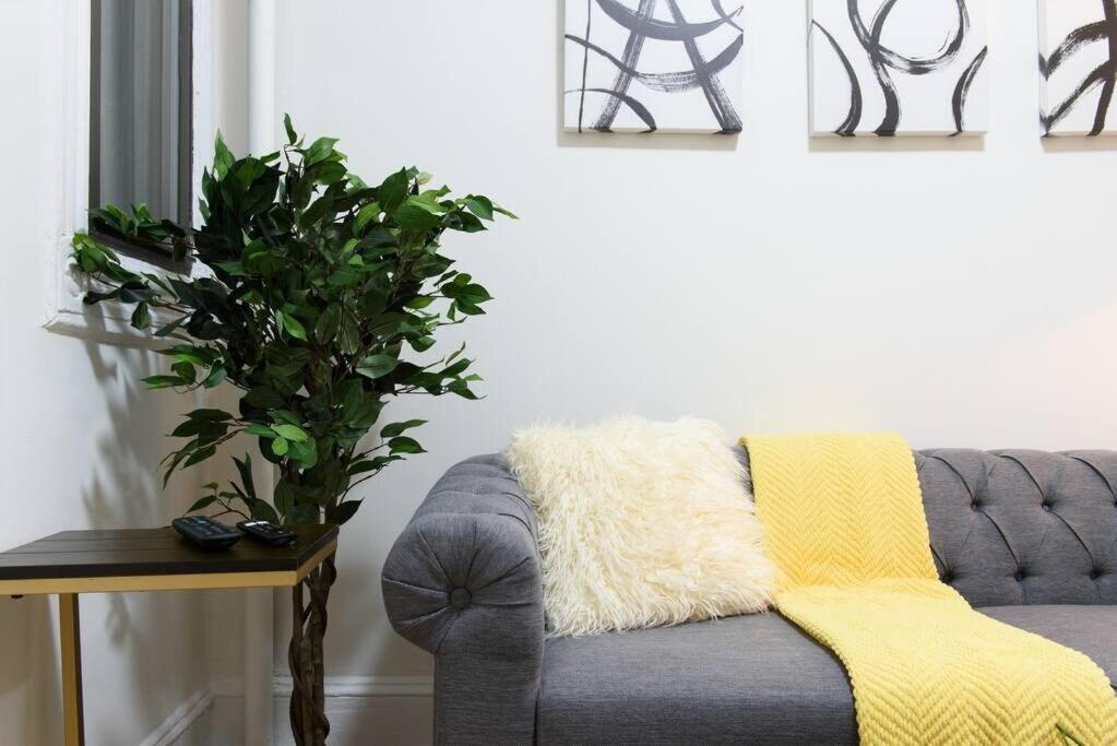 1567-1a New 2br Prime Upper East W&d *